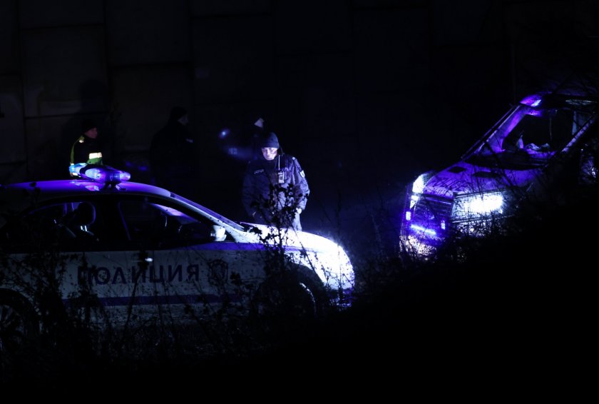 Трагедия на пътя: 18-годишно момиче загина , трима са ранени Трагедия на пътя: 18-годишно момиче загина , трима са ранени