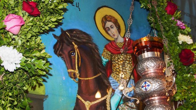 150 000 българи вдигат наздравици за Димитровден 150 000 българи вдигат наздравици за Димитровден