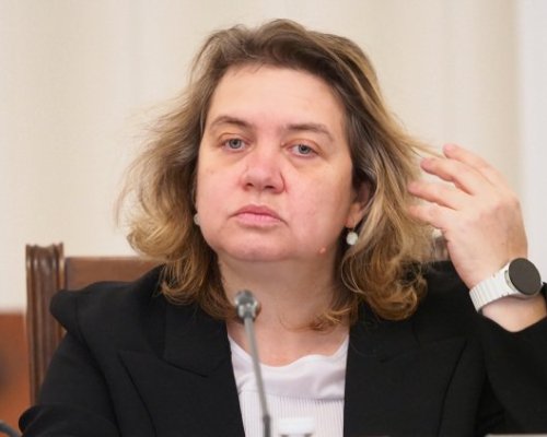 Киселова за ротацията: Каквито решения бъдат взети, те ще се изпълняват