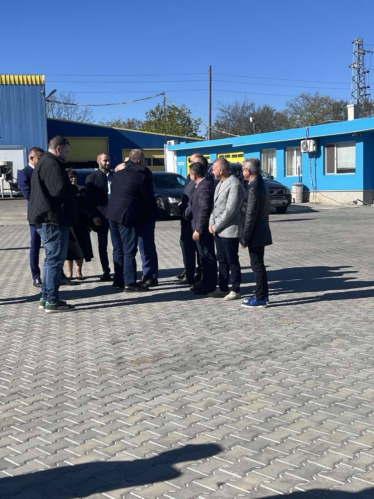 Кметът на Белица Радослав Ревански и Бойко Борисов дадоха старт на строителството на нов ферибот в Белослав