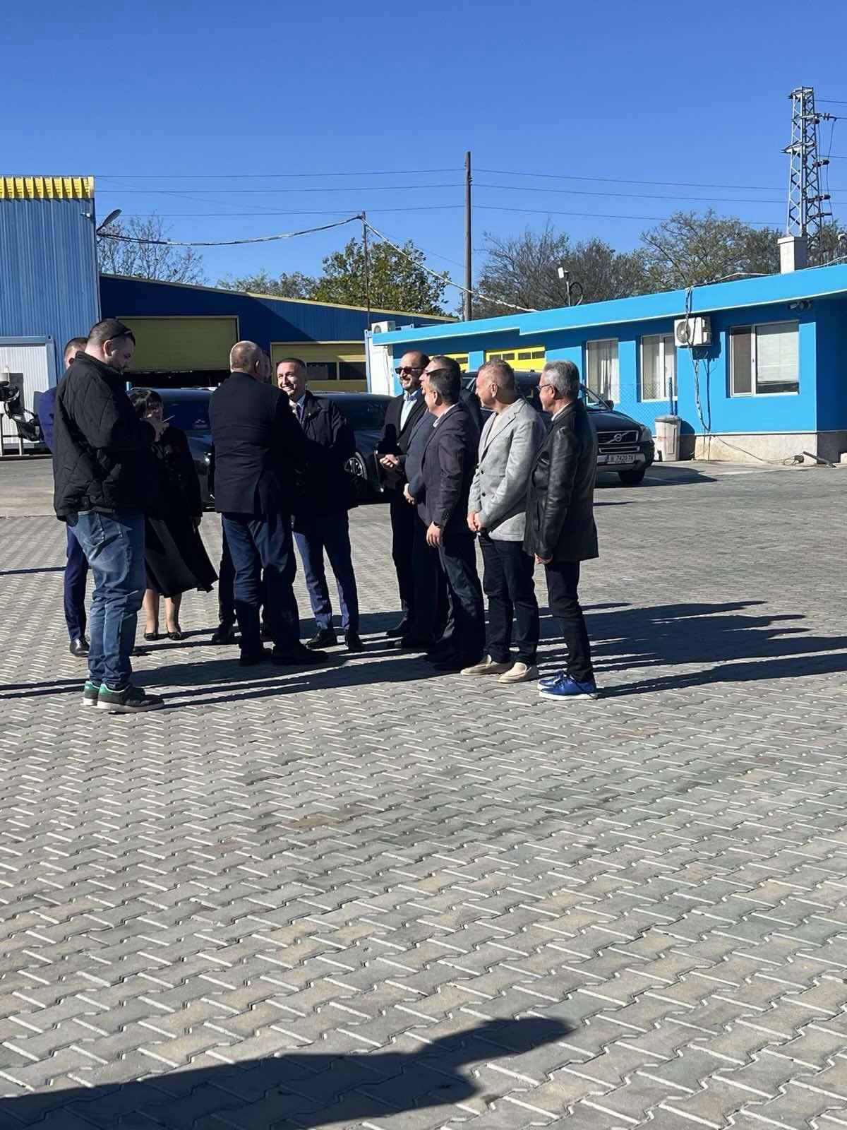Кметът на Белица Радослав Ревански и Бойко Борисов дадоха старт на строителството на нов ферибот в Белослав