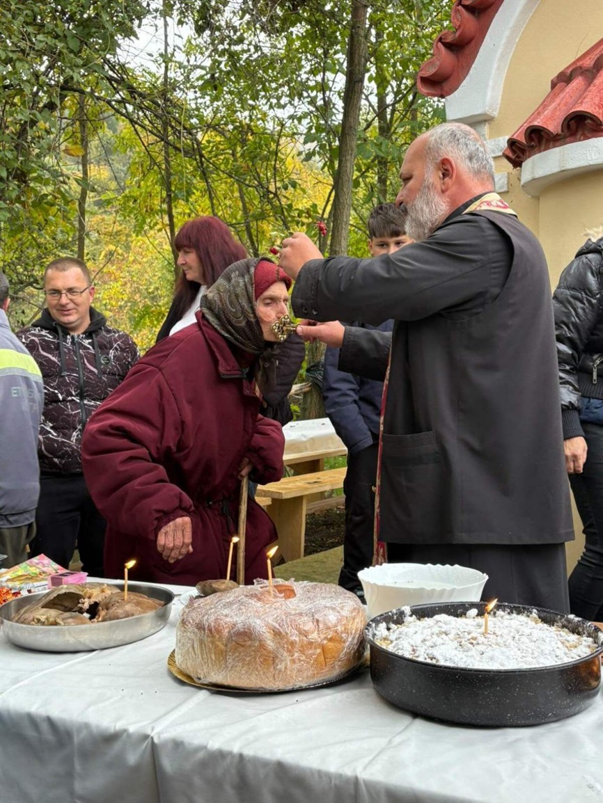 Полена отбеляза Димитровден с молитва, курбан и благослов в Ширината Полена отбеляза Димитровден с молитва, курбан и благослов в Ширината
