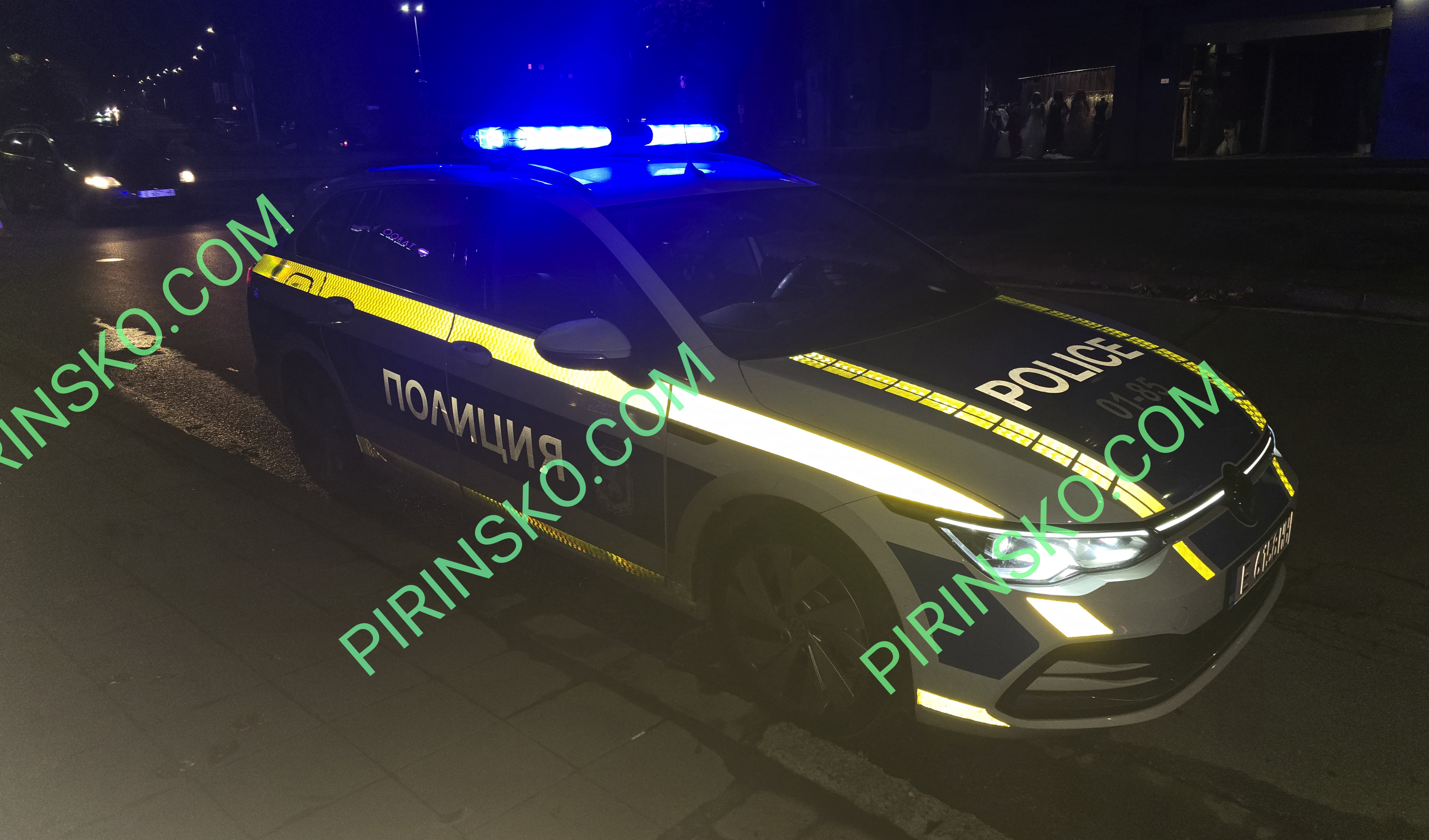Обраха фургон с оборудване за соларни панели в кв. Баларбаши в Благоевград Обраха фургон с оборудване за соларни панели в кв. Баларбаши в Благоевград