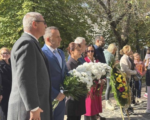 Благоевград почете 111 години от смъртта на поета и революционер Пейо Яворов
