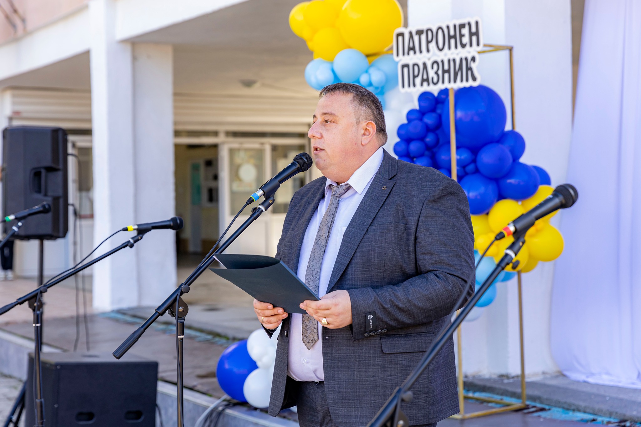Кметът Димитър Бръчков присъства на откриването на STEM център в СУ Антон Попов