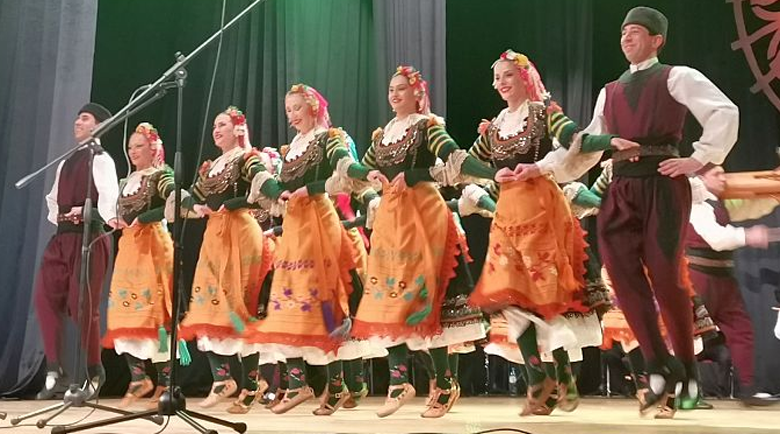 Грандиозен концерт на ансамбъл Филип Кутев разтърси сцената в Гоце Делчев Грандиозен концерт на ансамбъл Филип Кутев разтърси сцената в Гоце Делчев