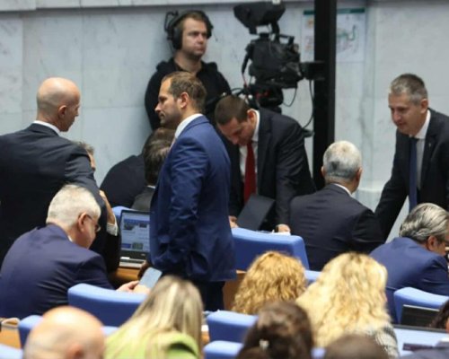 Депутатите забраниха износа на горива от България