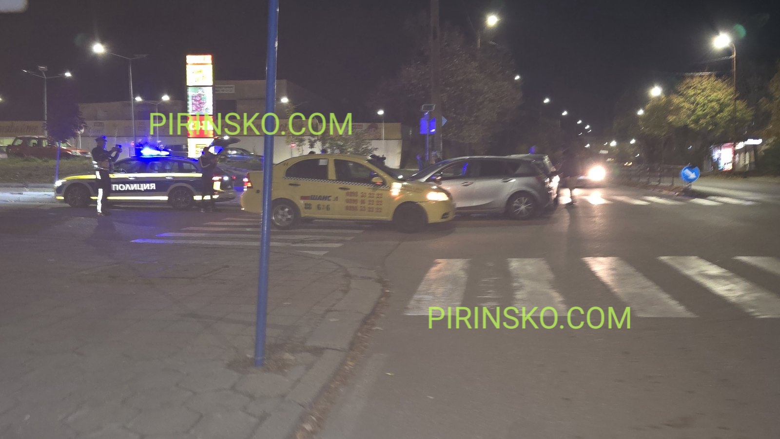 Три коли се нанизаха пред новата Била в Благоевград