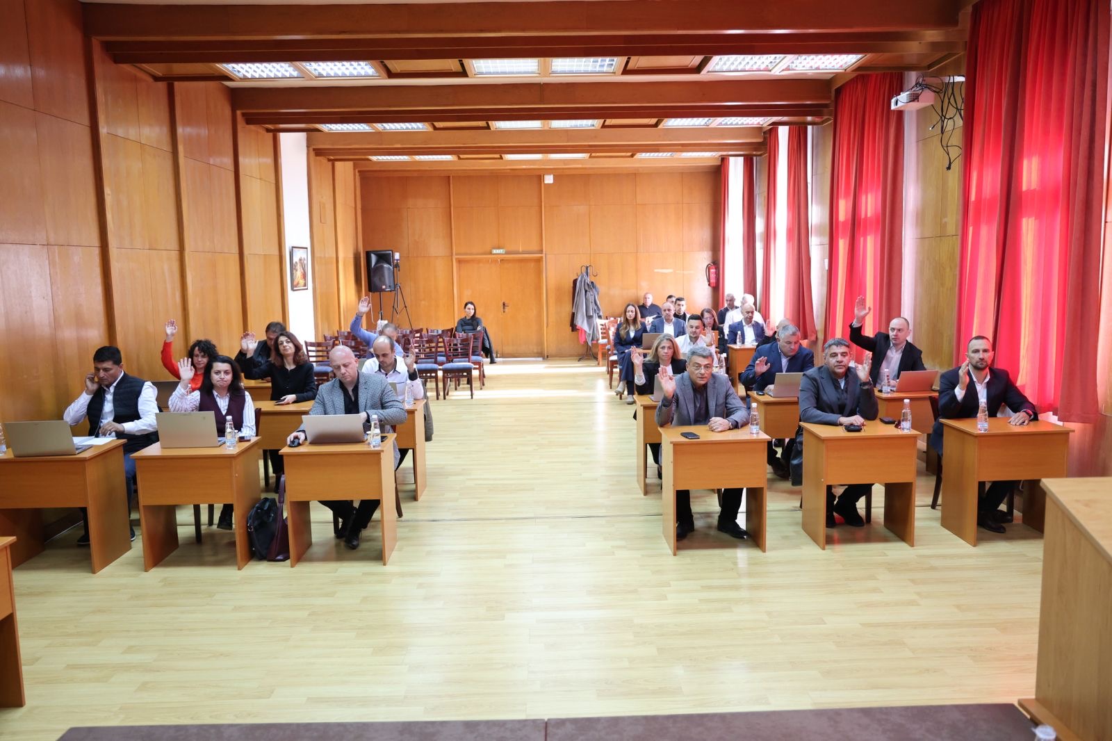 Общински съвет Банско с решения за финансова подкрепа на шампиони и местни инициативи Общински съвет Банско с решения за финансова подкрепа на шампиони и местни инициативи