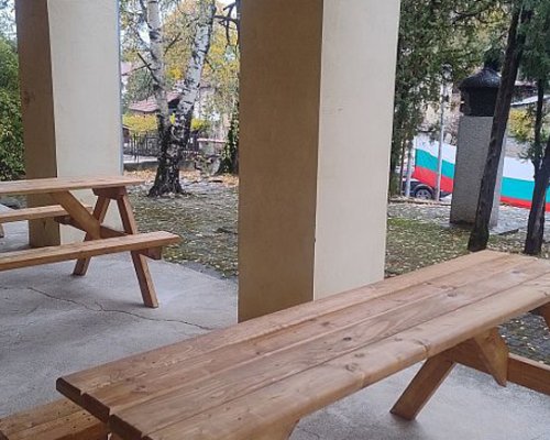Логодаж прави детски кът и място за отдих по проект за 15 000 лева