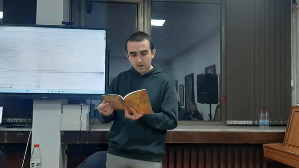 Русокоса съдба  е поетичен изповед за надежда, вяра, любов и свобода