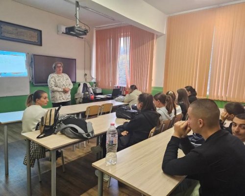 Ученици от  Долно Осеново участваха в здравнообразователна среща с експерти от РЗИ-Благоевград