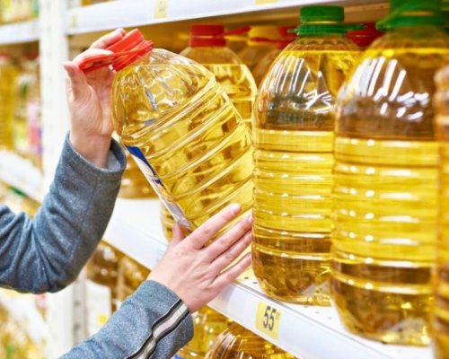 Шампион: Перничанин отмъкнал рекордните 165 бутилки олио от хипермаркет