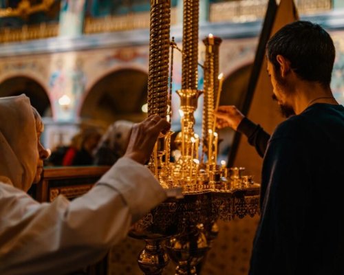 Голям празник е! Черпят красиви имена, спазват се строги забрани