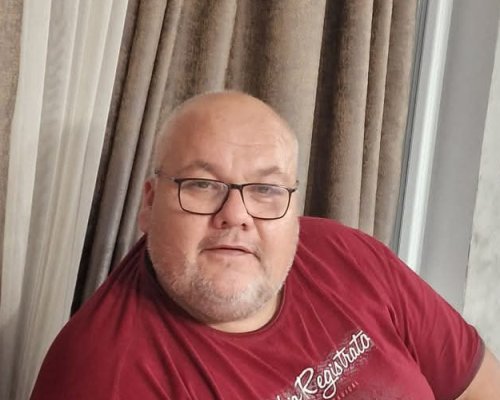 Миньор от Симитли, загубил двата си крака при срутване в рудник  Ораново , съди за 200 000 лв.  Мина Пирин