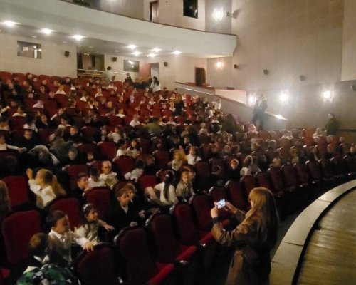 Неволята -уроци по театър за ученици от 7 СУ Кузман Шапкарев в Благоевград