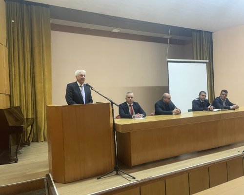 103 полицаи от Кюстендилска област наградени за високи резултати и професионализъм по повод Архангеловден