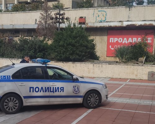 Семейна драма в центъра на Благоевград: Мъж намушка жена в подлеза при бившето  Боулинг