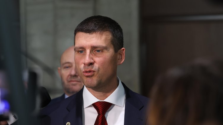 Ивелин Михайлов: Не мога да позволя на депутати да унижават мен или жените Ивелин Михайлов: Не мога да позволя на депутати да унижават мен или жените