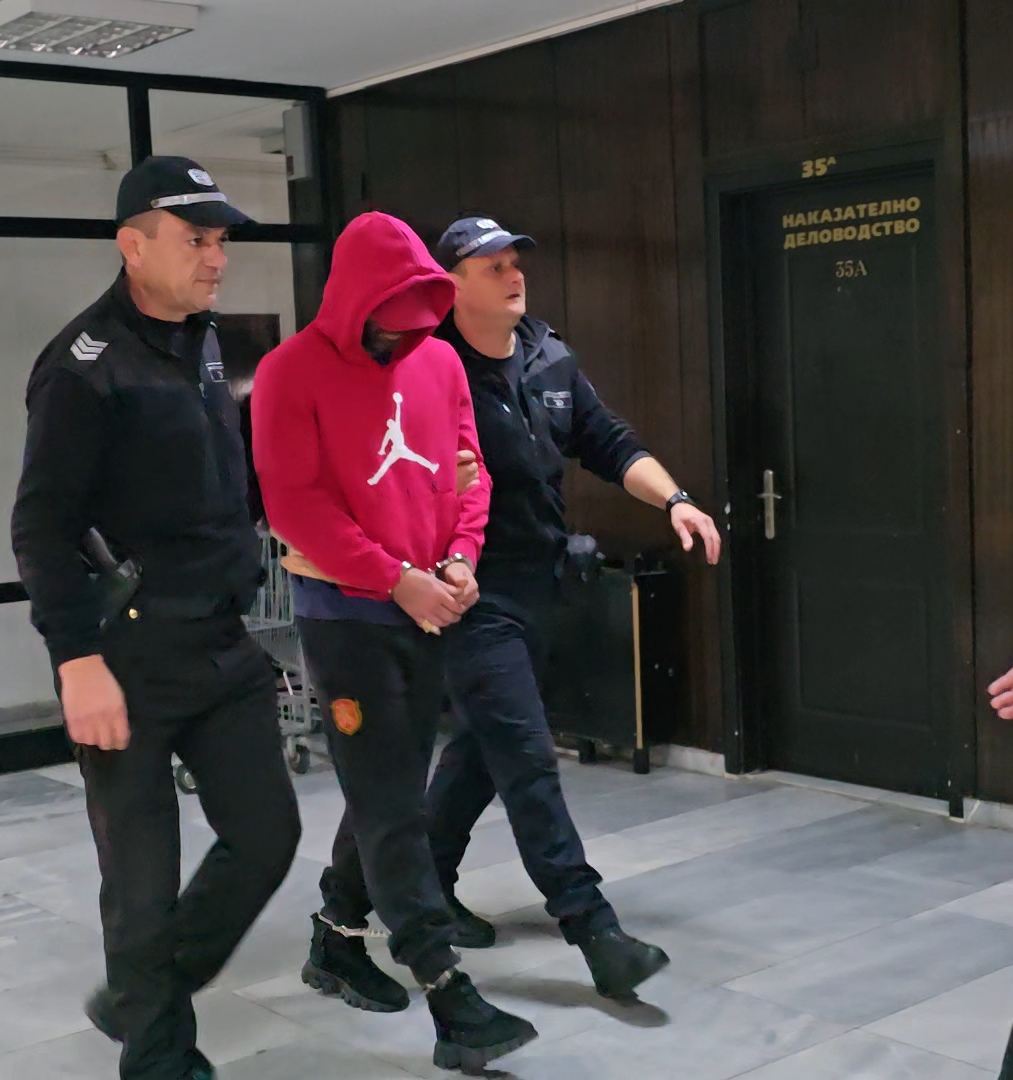 Георги Мирчев Фрико остава в ареста