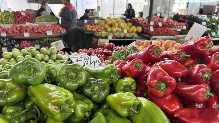 Здравословното хранене на българина: Зеленчуци, плодове и кисело мляко Здравословното хранене на българина: Зеленчуци, плодове и кисело мляко