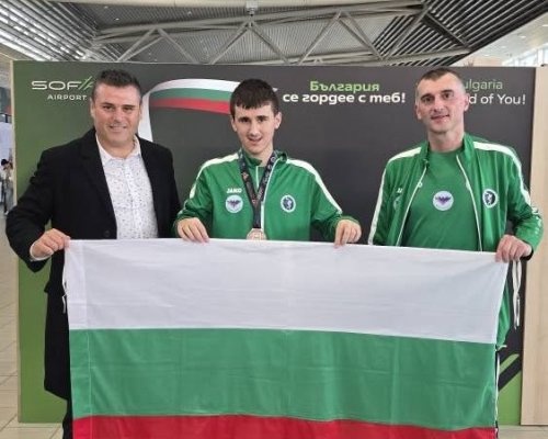 Гордост: Иван Божинов от Петрич с бронз от Световното Virtus първенство в Египет