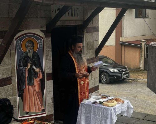 Параклисът  Св. Мина  в Бобошево за първи път събра миряни за храмовия си празник