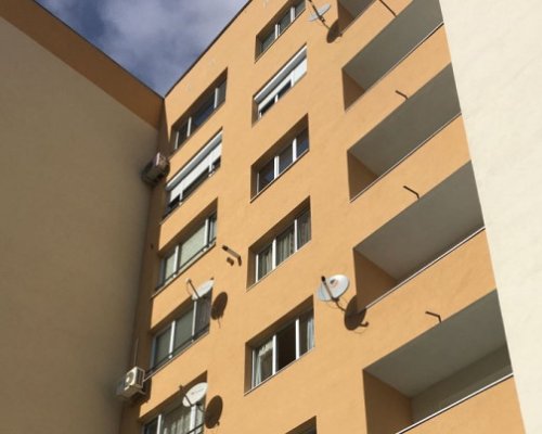 Масов обновяване на жилищните блокове в Кюстендил