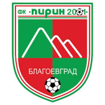Собственикът на Пирин 2001 Ивайло Андонов изгони юношите от 19-годишна възраст