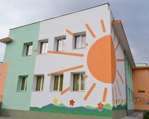 Три детски градини в Благоевград ще работят по празниците по предложение на кмета Методий Байкушев