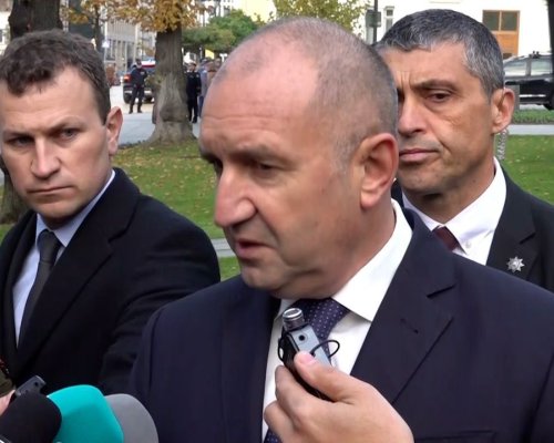 Радев: Назначаването на особен управител на  Лукойл  е в нарушение на закона и застрашава правовата държава