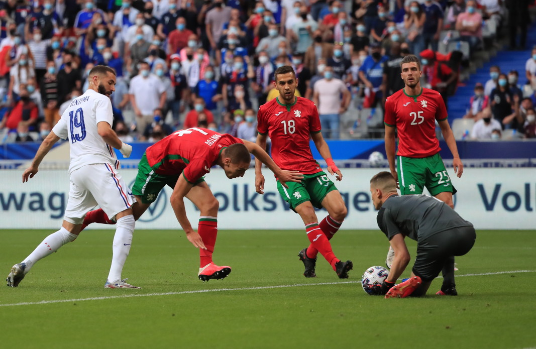Петата поредна загуба: България падна с 0:2 от Турция