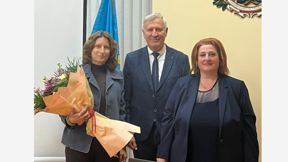 Жената-добротворец Райна Каназирева