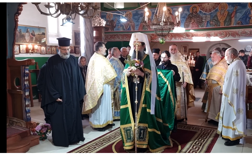 Патриарх Даниил освети нов учебен център към параклис Св. Йоан Рилски Чудотворец в с. Самораново Патриарх Даниил освети нов учебен център към параклис Св. Йоан Рилски Чудотворец в с. Самораново
