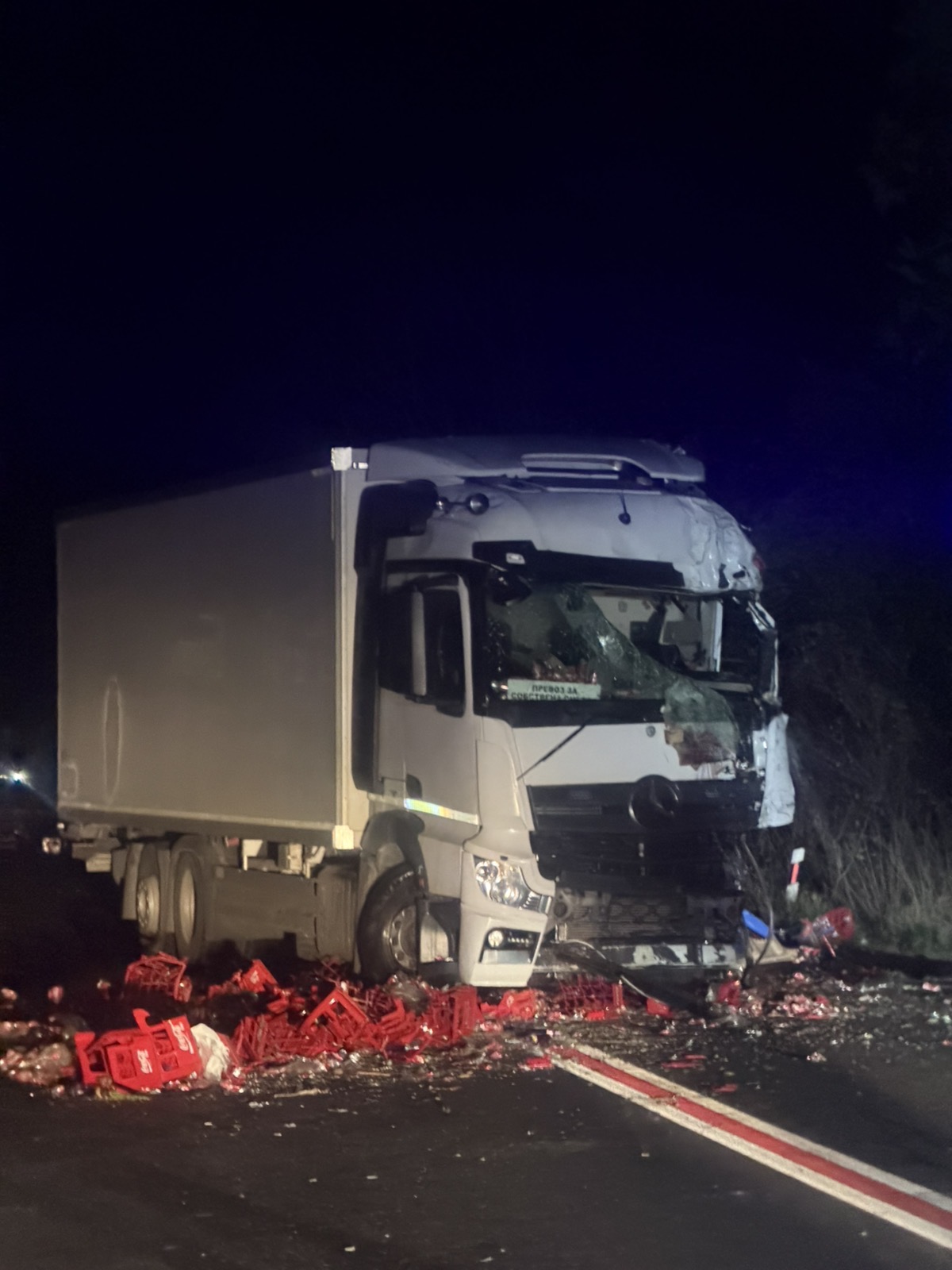 Тежка катастрофа между два камиона затвори път I-4 при Малиново, област Ловеч