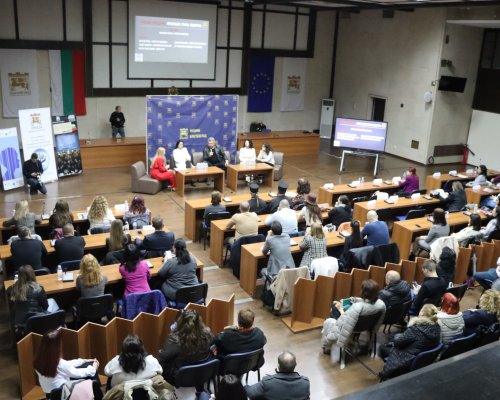 Зам.-кметът на Благоевград Боряна Шалявска откри форум  Превенция без граници