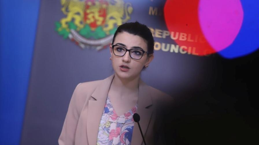 Съдът оправда Лена Бориславова по обвинение за документна измама Съдът оправда Лена Бориславова по обвинение за документна измама