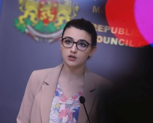 Съдът оправда Лена Бориславова по обвинение за документна измама