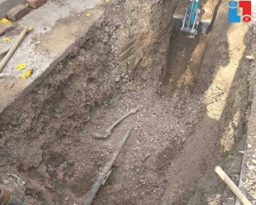 Ремонт на водопровод спира водата по улица в Благоевград