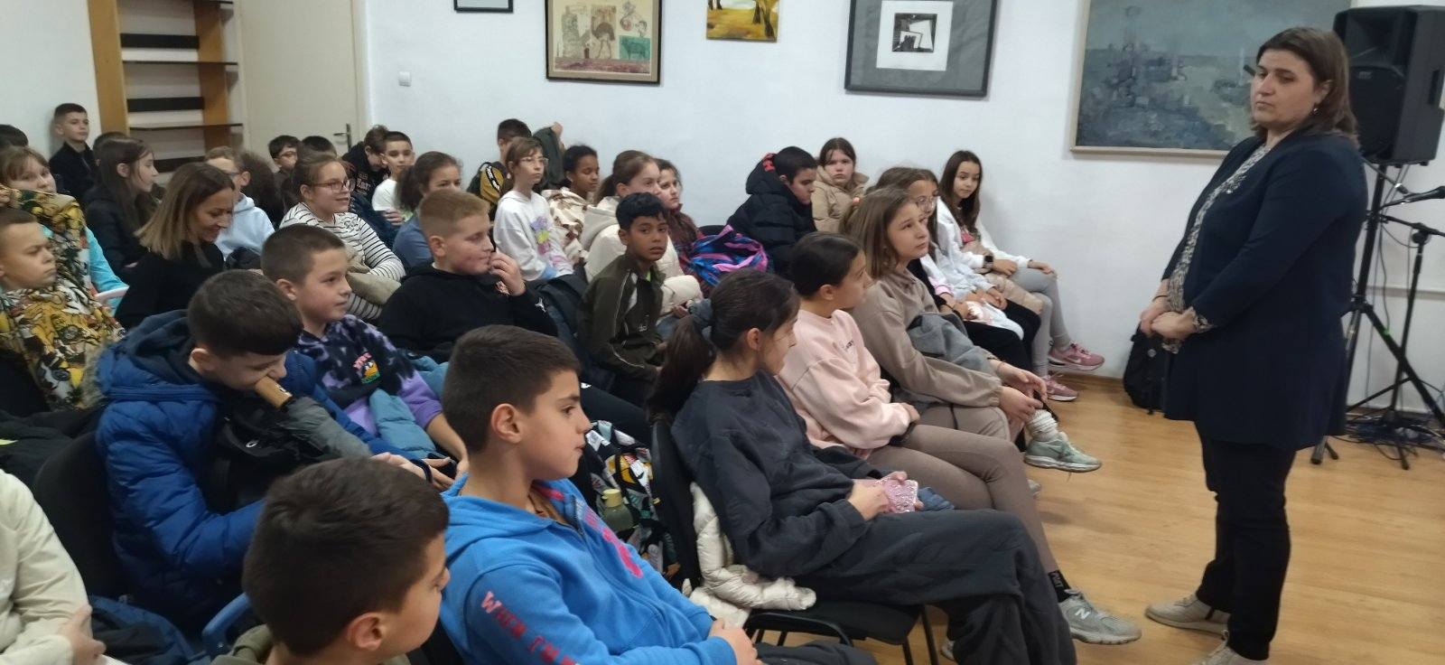 Урок по доброта и вяра: вдъхновяваща среща с Мирела Кючукова в библиотеката Д. Талев в Благоевград