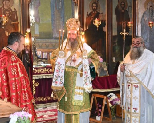 Симитли отбеляза празника на Св. Стилиан с молитва за децата и Архиерейска света литургия отслужена от Неврокопския митрополит Серафим