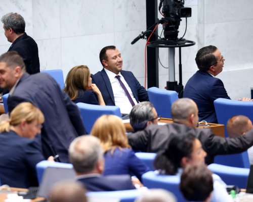 Депутатите решават днес дали да има служител по почтеността в публичните предприятия
