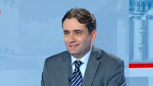 Божанов: Пеевски води война срещу средната класа Божанов: Пеевски води война срещу средната класа