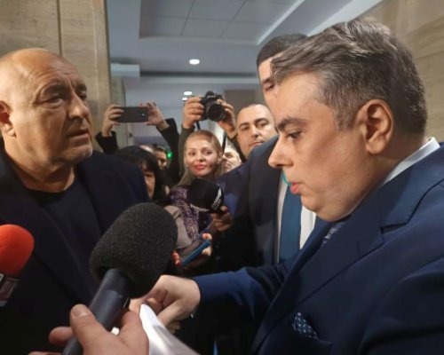 Напрежение в парламента: Борисов, Василев и Мирчев в словесен сблъсък