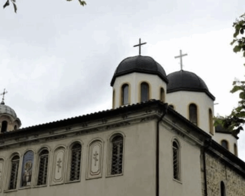 Ремонтират и реставрират 130-годишните стенописи на най-голямата и стара църква в гр. Рила