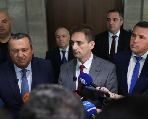 И Алианс за права и свободи поиска оставката на правителството