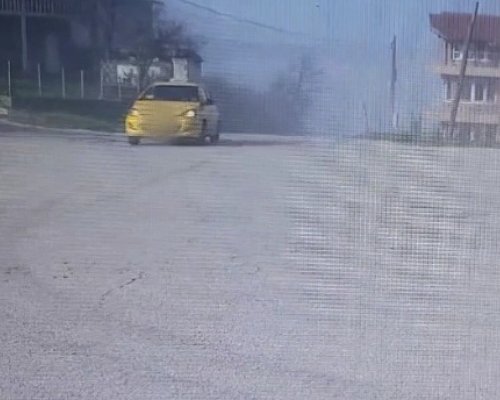 Жители на благоевградското  с. Церово се оплакват от опасни гонки и искат легнали полицаи