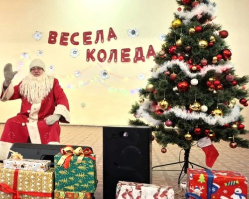 Дядо Коледа отвори работилницата си в Кюстендил