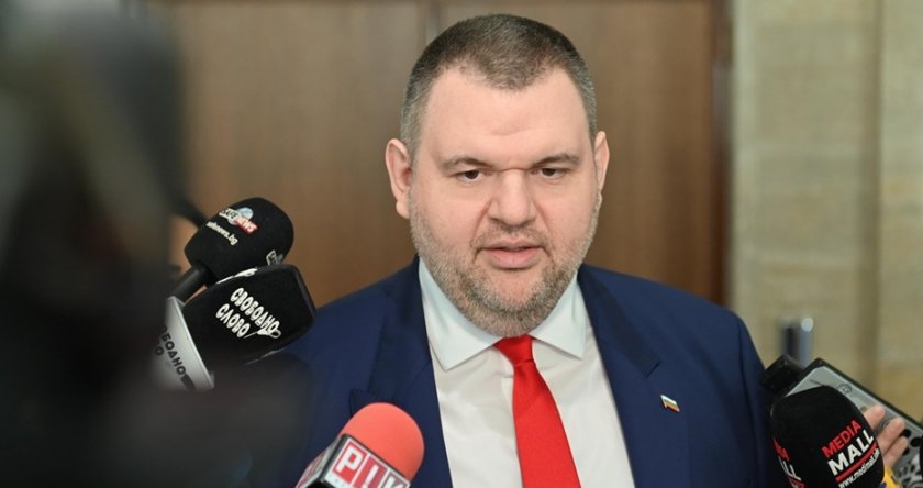 Пеевски: Власт се взима или дава на избори Пеевски: Власт се взима или дава на избори