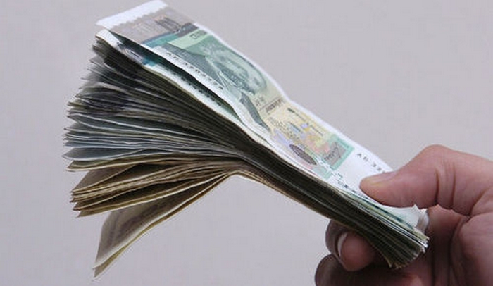 Фонд Дубай : Жена от Гоце Делчев измами 11 души за над 400 000 лева